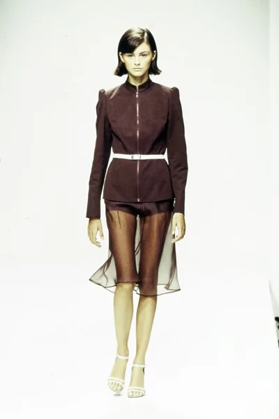 Look 14
